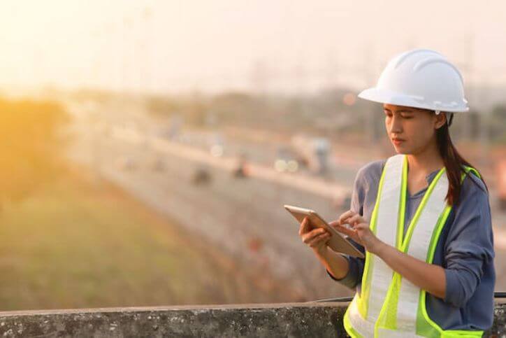 maintenance managers using a computerized maintenance management system