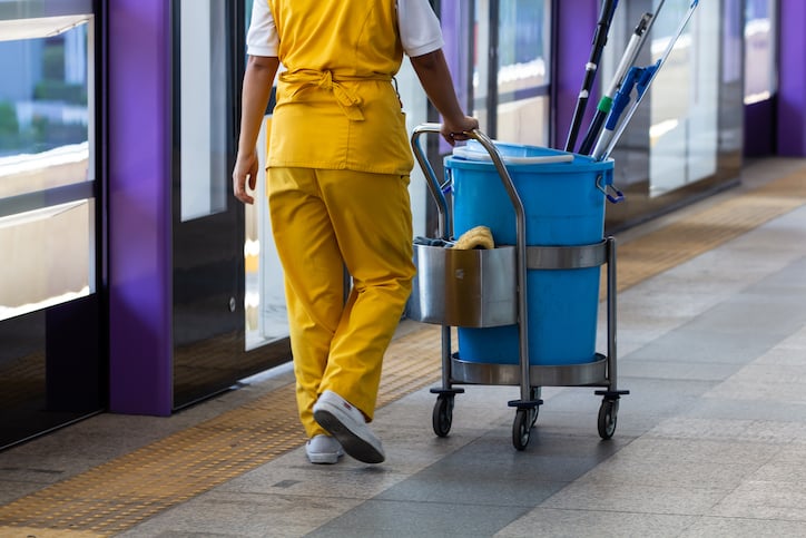 facilities management software being used by maintenance department during maintenance procedures