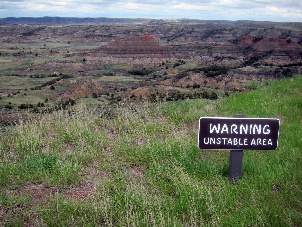 Warning-unstable-area-at-Theodore-Roosevelt-National-Park.jpg